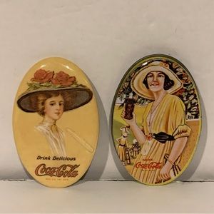 Vintage Coca Cola Collectible
Trinkets Set Hong Kong Oval Tin &
1973 Oval Mirror